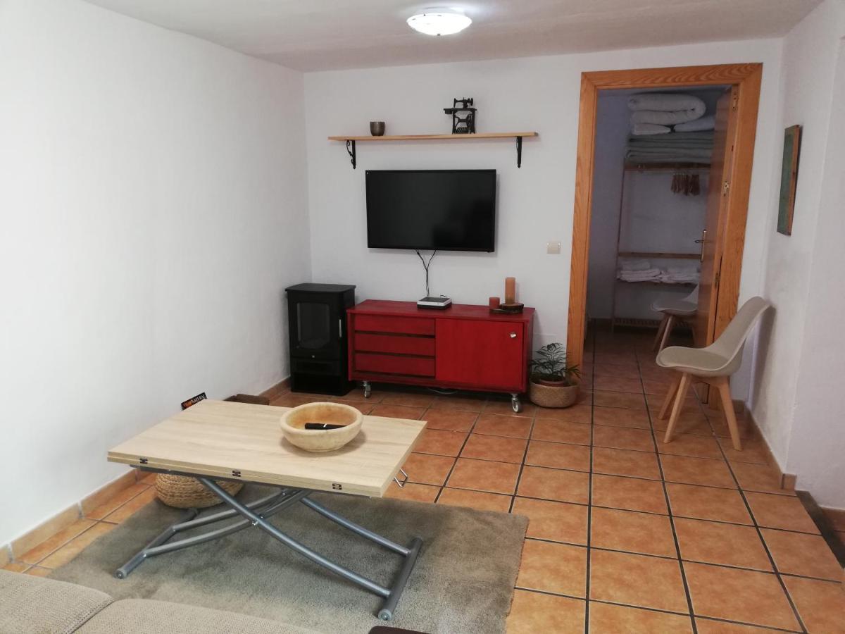La Buganvilla De Juana Y Antonio Casares Exterior foto